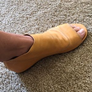 Buttery soft Free People leather open toe bootie